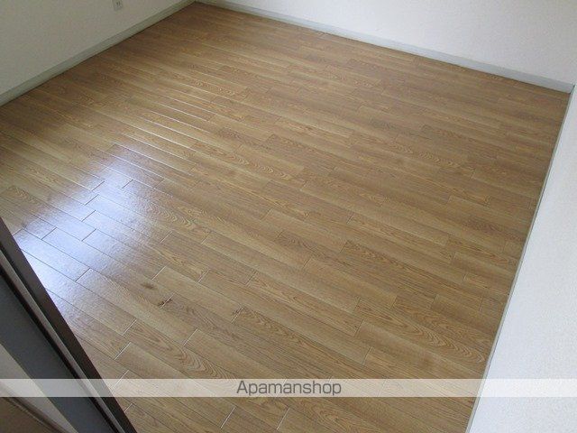 ラドンシティー鶴巻Aの内装写真