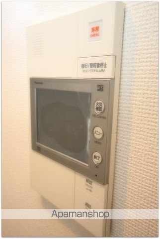 セレニテ堺筋本町プリエの内装写真