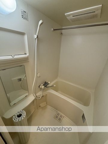 クラウンハイム北心斎橋フラワーコートの内装写真
