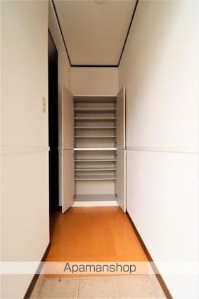 茨城県鹿嶋市平井東３丁目[2DK/57m2]の玄関