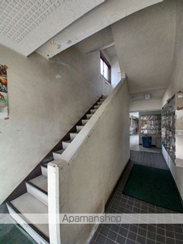 ロジングカントリーの玄関写真