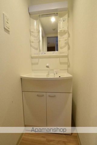 ELLE CUBE学園前の内装写真