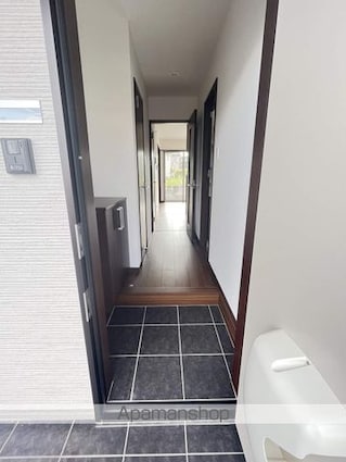 Ｆｌｏｗｅｒ　Ｌｏｖｅ　Ⅲ[1LDK/34.32m2]の玄関