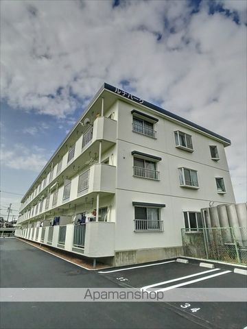 ルナパークの外観写真