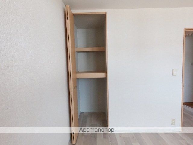 フォブール十三軒屋の内装写真
