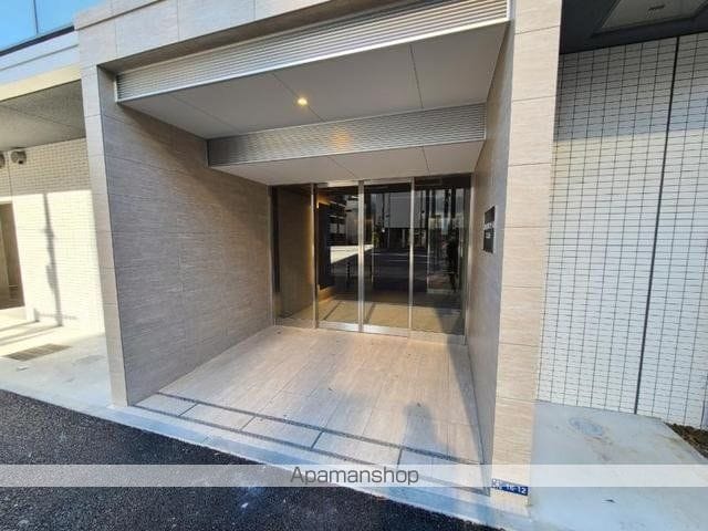 GRANPASEO両国Southの玄関写真