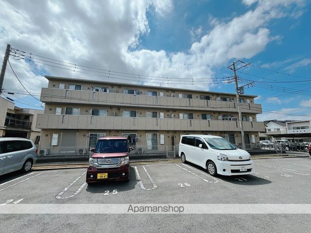アクアコートの外観写真