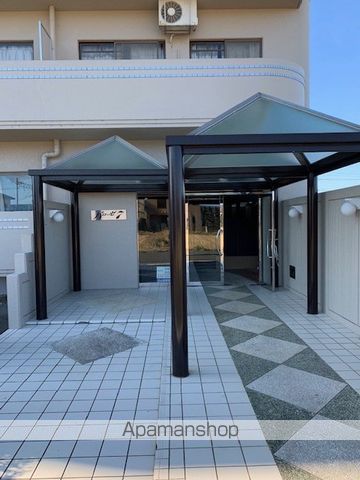 バローゼ7の玄関写真