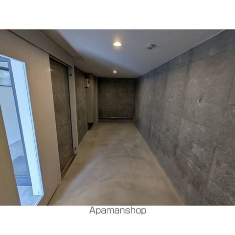 フェーラシュヴァル元町の内装写真