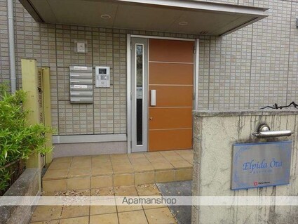 和歌山県和歌山市太田４丁目[2LDK/58.33m2]のエントランス2