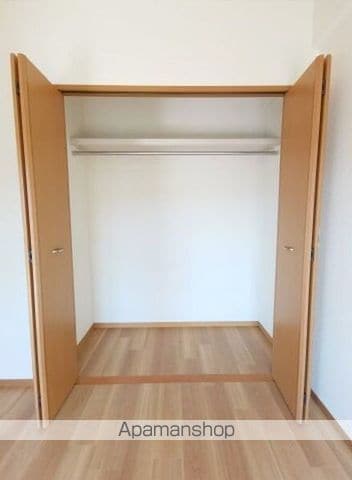 レージュ桔梗平の内装写真