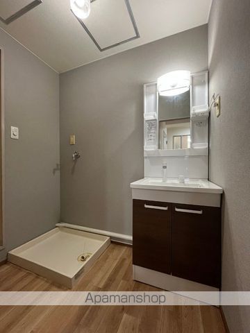 フラット新屋敷の内装写真