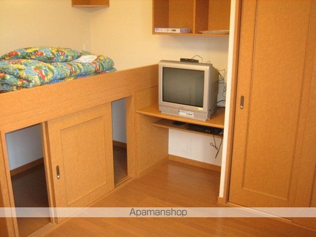 レオパレスメゾネット島の内装写真