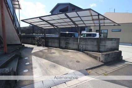 アーバンタニグチ[1K/17.5m2]の駐車場