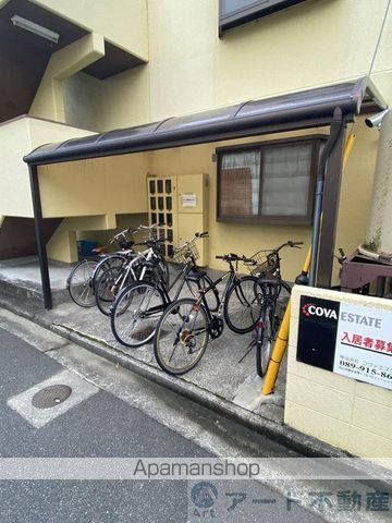 メゾンドゥトゥモローのその他写真