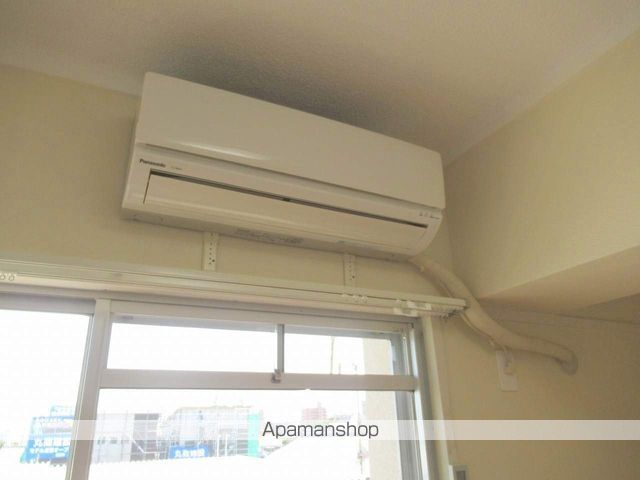 仁田脇ビルの内装写真
