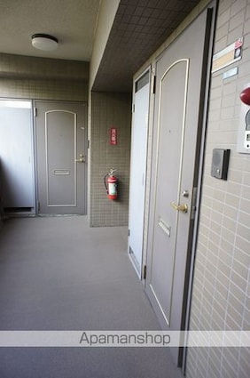 東京都世田谷区松原３丁目[1DK/27.56m2]のロビー