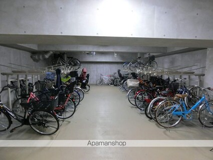 プライムアーバン亀有[3LDK/75.72m2]の共用部2