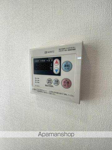 LADOUCEURUMEDAEASTの内装写真