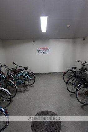 アルカディア西内町[2K/34.19m2]の共用部1