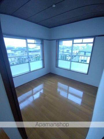 高橋マンションの内装写真