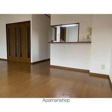 東京都荒川区西尾久７丁目[2LDK/56.78m2]の内装1