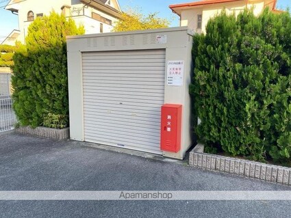 香川県東かがわ市湊[2LDK/57.21m2]の共用部2