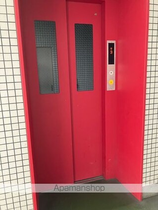 アーバンコート北新町[3LDK/63m2]のエントランス