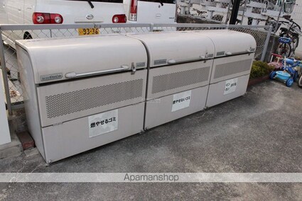 メゾン山本[2LDK/61.16m2]の共用部2