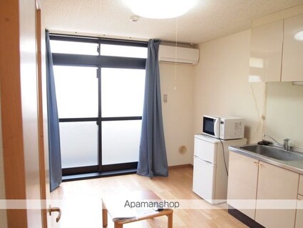レオパレス中台[2DK/39.74m2]のリビング・居間1