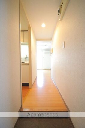 ＩＷＳアパートメント[1R/27.69m2]の玄関