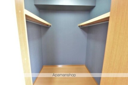 リジェール東山崎　Ｃ・Ｄ棟[2LDK/55.44m2]の収納