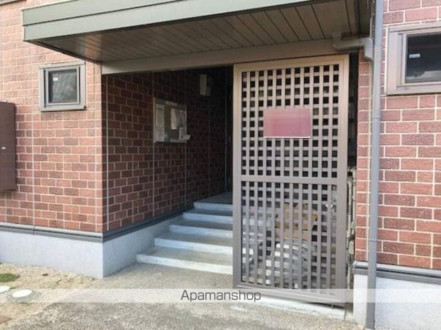 プレジール本郷 A棟の外観写真