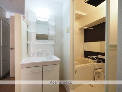 ルノアス博多[1K/30.1m2]の洗面所