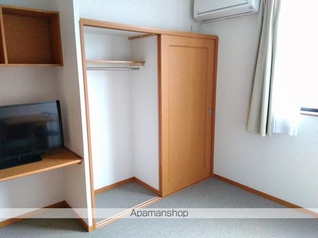 レオパレスデュ エヴァンジイルの内装写真