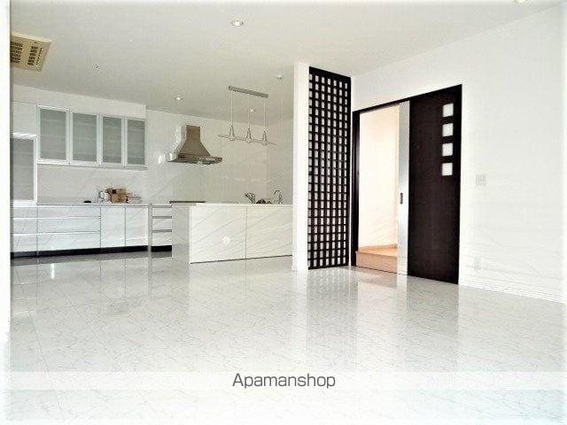 東海道本線 新居町駅 徒歩24分 2階建 築21年の内装写真