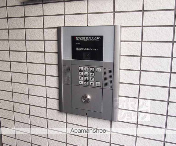 フルール東寺の外観写真