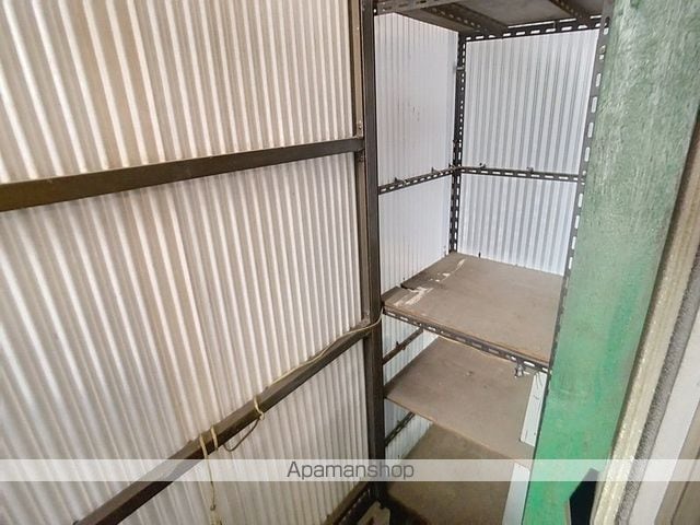 鎌須賀茶屋戸建の内装写真