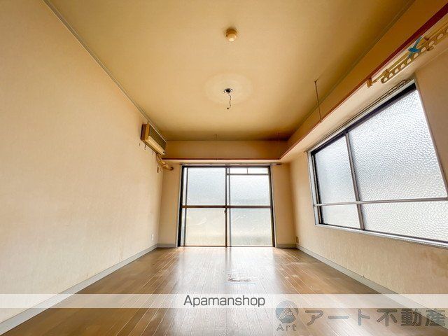 第一セントポールハイツの内装写真