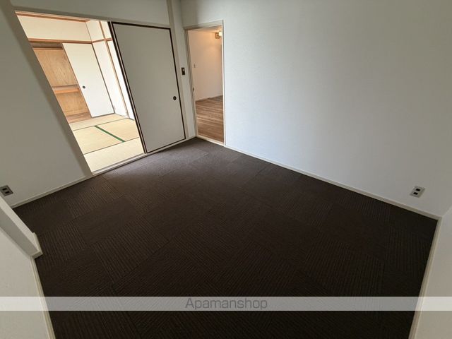 タナカ産業ビル2号館の内装写真