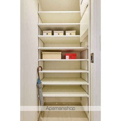 コンフォリア東上野[2LDK/50.58m2]の内装