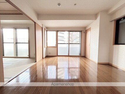 広島県広島市中区西川口町[2LDK/58m2]の内装1