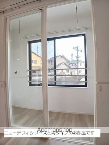 シャルールの内装写真