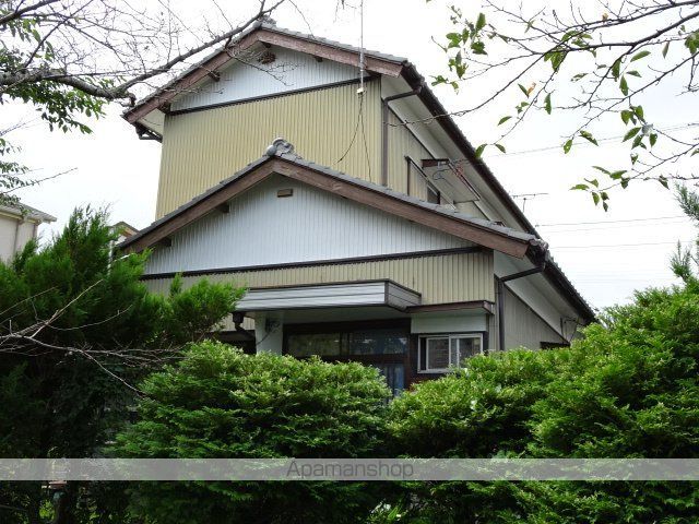 南新屋戸建ての外観写真