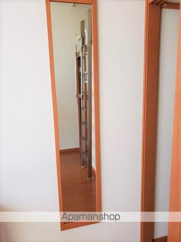 レオパレスKUKI EASTの内装写真