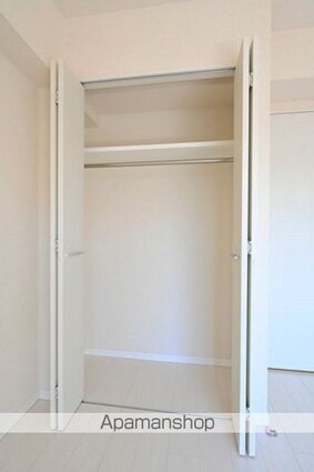 東京都港区西麻布１丁目[1K/25.6m2]の収納2