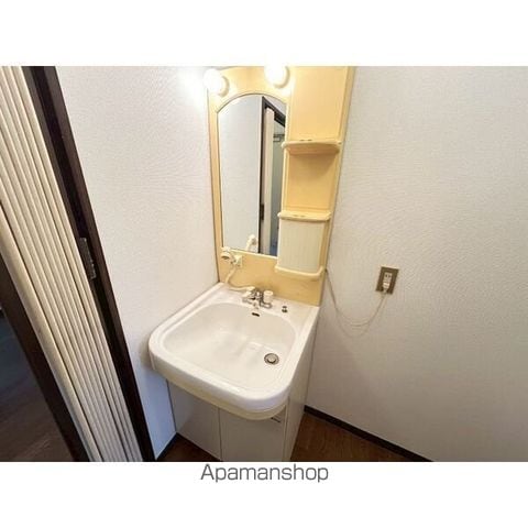 コンフォールの内装写真