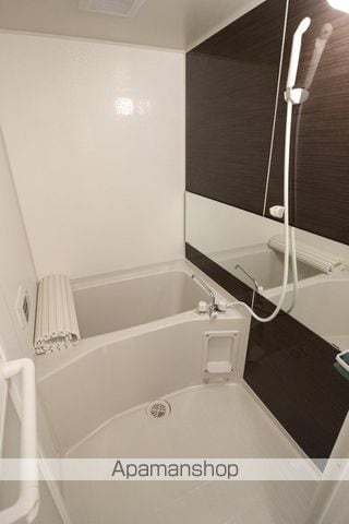 クレストパーク Dの内装写真