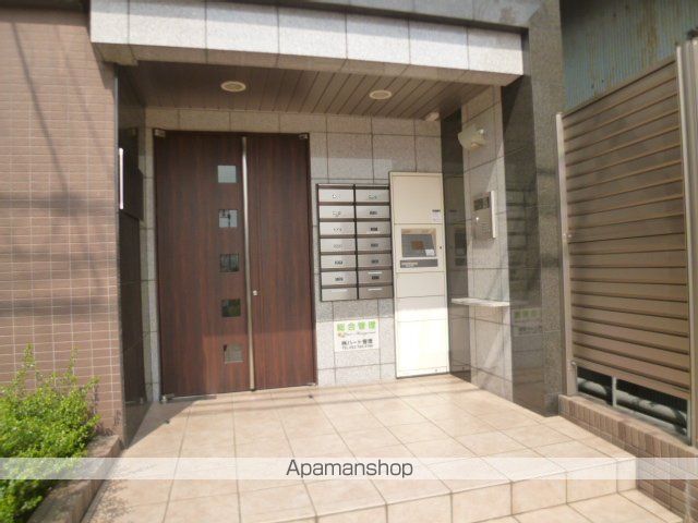 SYMPATHIEDの玄関写真