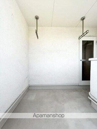 岡山県倉敷市児島田の口３丁目[3LDK/72.04m2]のバルコニー